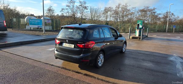 BMW 2-Series 7 Seater One Owner from new 377199998