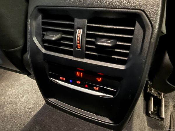 221 BMW 330e SE Pro Touring 377266789