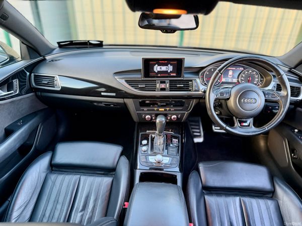 Audi A7 2016 S-Line Black Edition 377270407