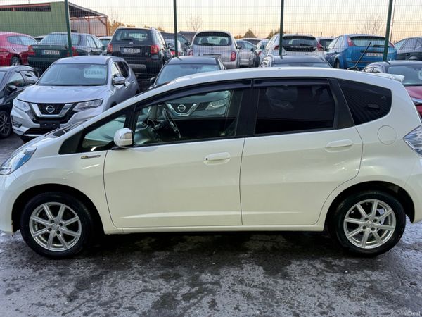 2012 Honda Fit Hybrid Automatic 377274101