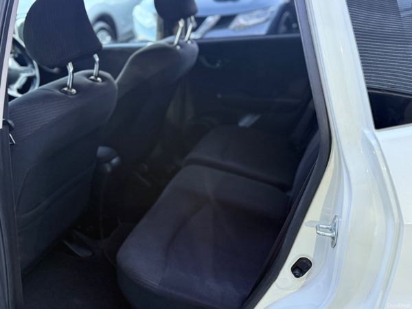 2012 Honda Fit Hybrid Automatic 377274105