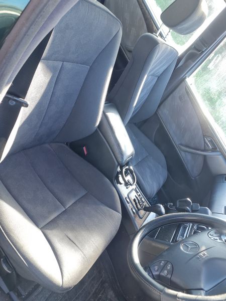 2002 Mercedes-Benz E220cdi read ad 377233280