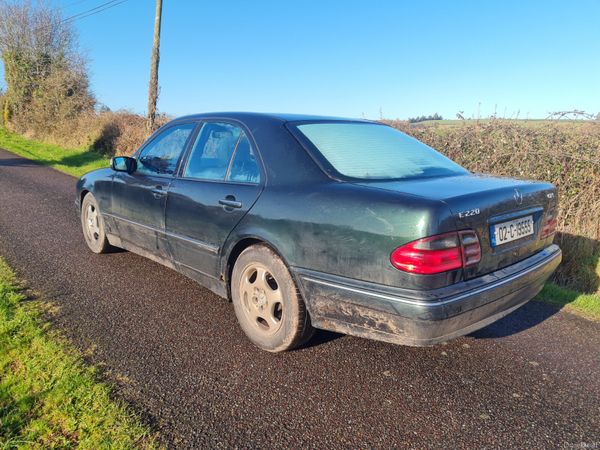 2002 Mercedes-Benz E220cdi read ad 377233464