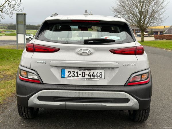 Hyundai KONA 2023 Comfort Low Mileage 377341720