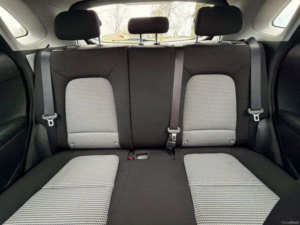 Hyundai KONA 2023 Comfort Low Mileage 377342043