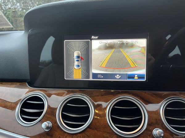 Mercedes-Benz E-Class E 220 D AVANTGARDE A/T 377349751