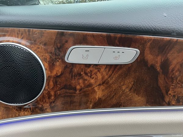 Mercedes-Benz E-Class E 220 D AVANTGARDE A/T 377349753