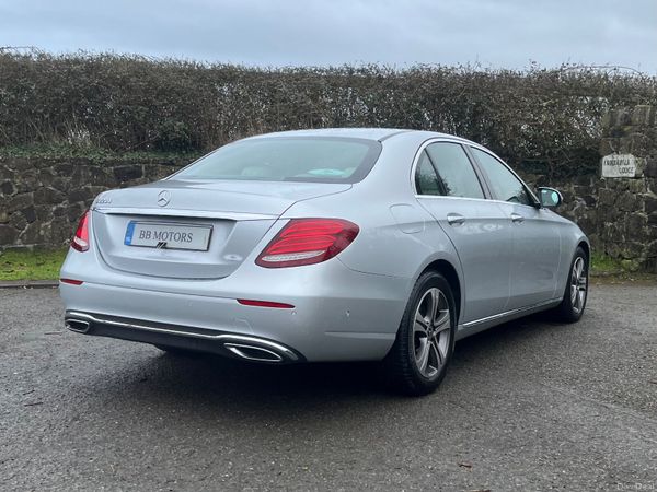 Mercedes-Benz E-Class E 220 D AVANTGARDE A/T 377349701