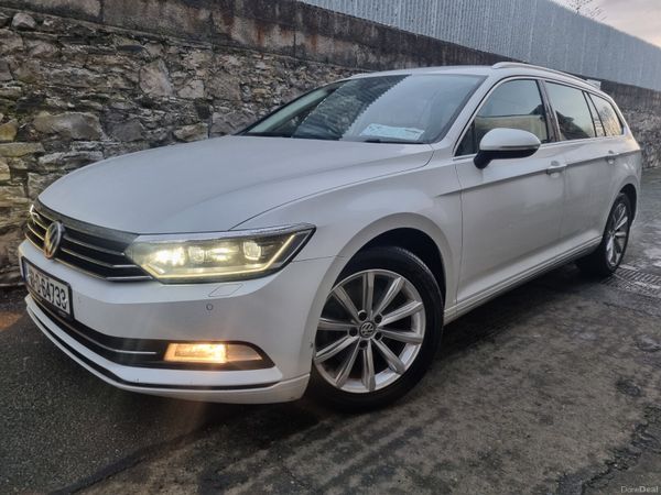Volkswagen Passat 2016 377352249