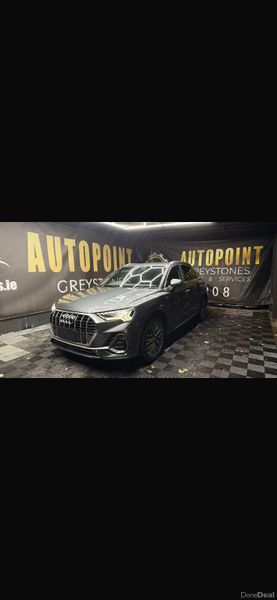 Audi Q3 377388644