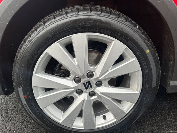 STUNNING SEAT ARONA TOP SPEC TWO TONE 377317674