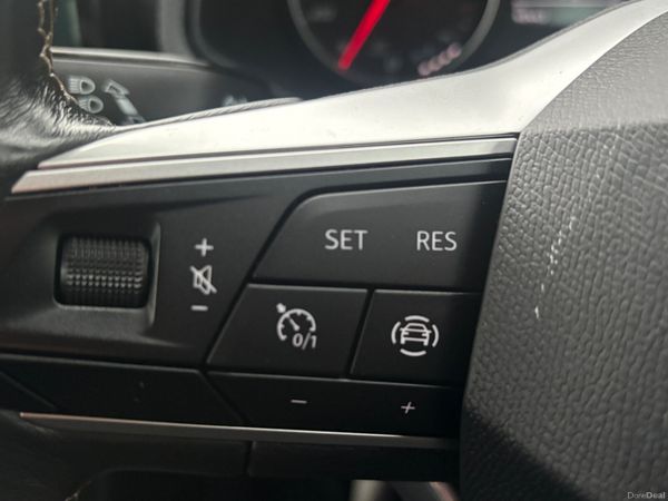 STUNNING SEAT ARONA TOP SPEC TWO TONE 377317792