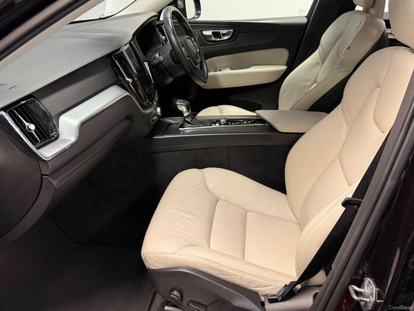 182 Volvo XC60 2.0D 190 AWD MOMENTUM 377318947