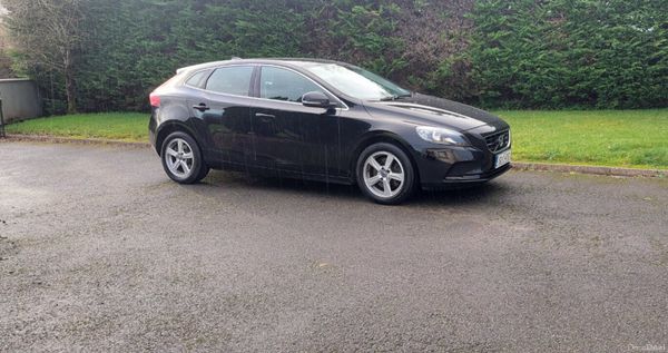 Volvo V40 2015 377322549
