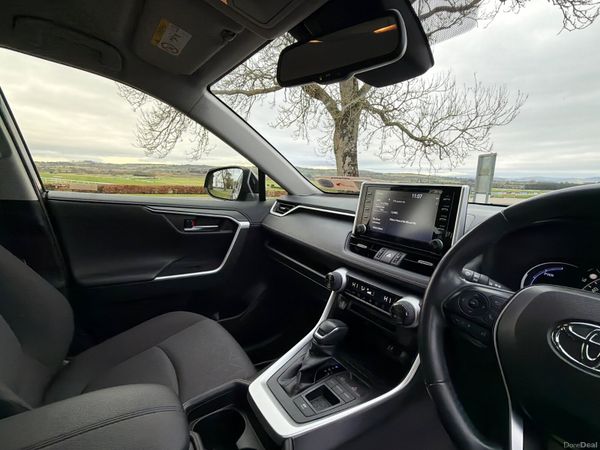 Toyota RAV4 2019 Luna Hybrid 2.5 Low Mileage 377322609