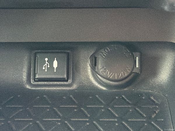 Toyota RAV4 2019 Luna Hybrid 2.5 Low Mileage 377322631