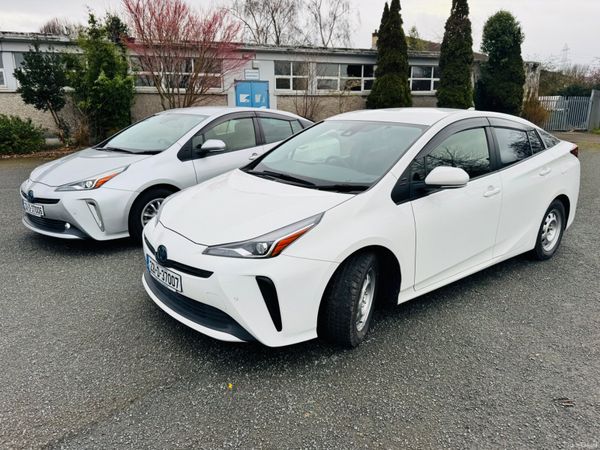 Two 2022 Toyota Prius High Spec’s low mileage 377338183