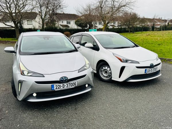Two 2022 Toyota Prius High Spec’s low mileage 377338248