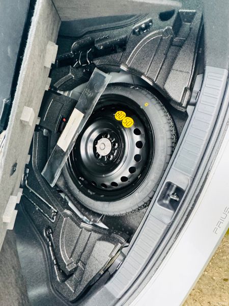 Two 2022 Toyota Prius High Spec’s low mileage 377338464