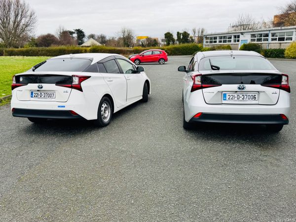 Two 2022 Toyota Prius High Spec’s low mileage 377338410