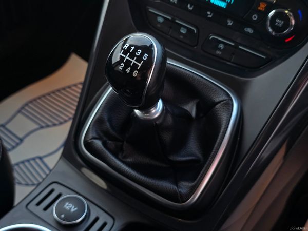 FORD KUGA 2015 2.0 150BHP TITANIUM MODEL 377444680