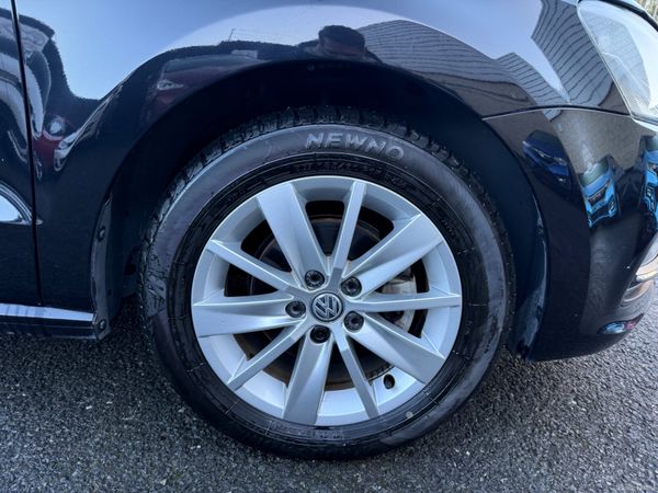 2015 Volkswagon Polo 1.2L  Automatic 377447748