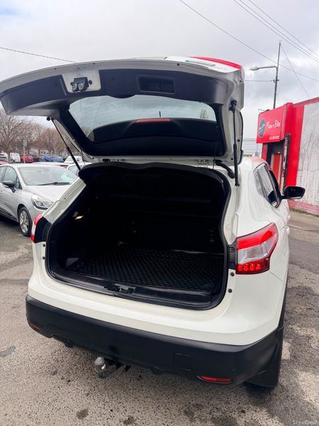 Nissan Qashqai 1.5DSL XE HIGH SPEC NCT TAX 377475009