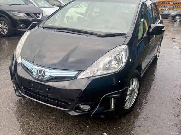 2012 Honda Fit sports Hybrid Automatic 377485213