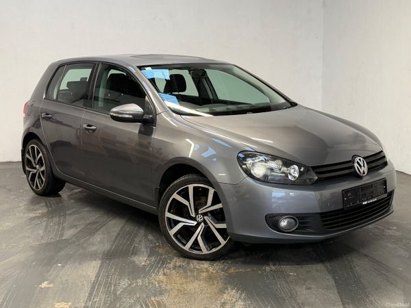 12 Volkswagen Golf 1.6TDI SE 377403378