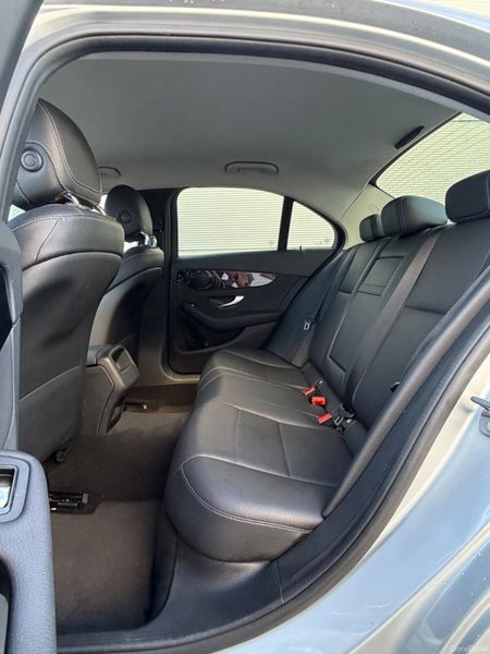 Mercedes-Benz C220d 2017 SE 377419788