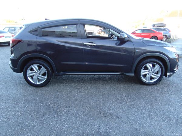 Honda Vezel 2019 377420447