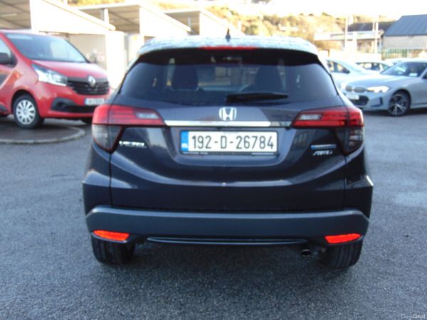 Honda Vezel 2019 377420436