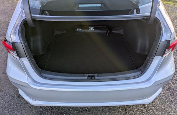 TOYOTA COROLLA LUNA  /AUTO/ HYBRID 377422384