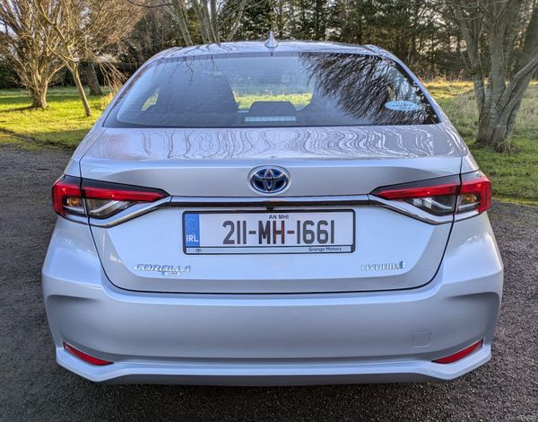 TOYOTA COROLLA LUNA  /AUTO/ HYBRID 377422392