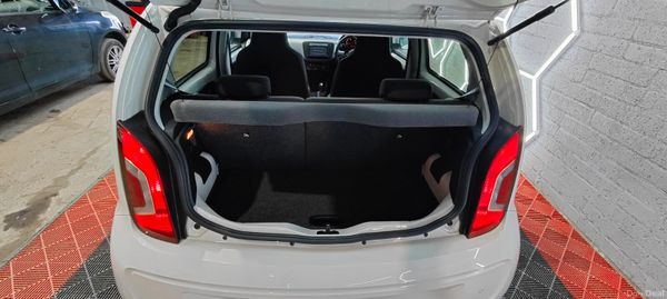 2016 VW Up 5 doors- Finance available 377424480