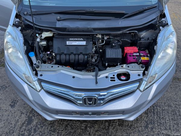 Honda Fit 1.3 Hybrid Auto 27000kms 2012 377426371