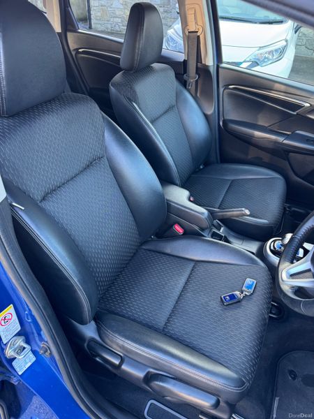 Honda Fit 1.5 Hybrid Auto 45000 KM 2 Keys 377426569