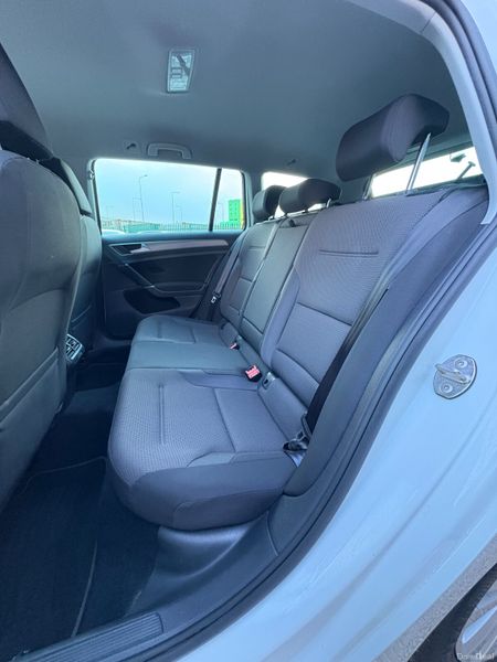 Volkswagen Golf Estate Variant 1.2 Automatic 377426609