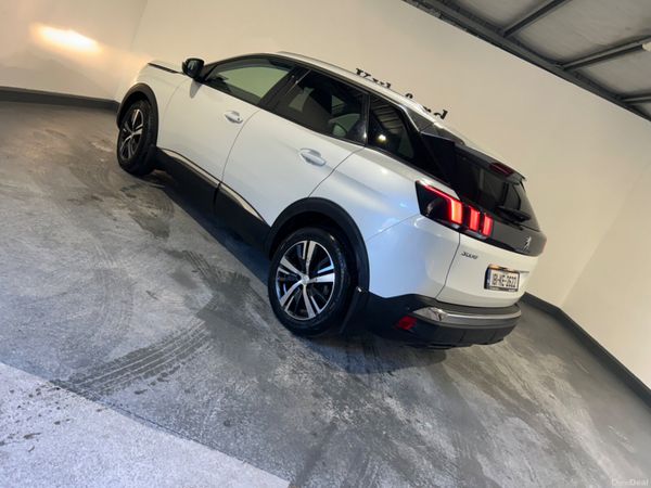Peugeot 3008 2018 377427785