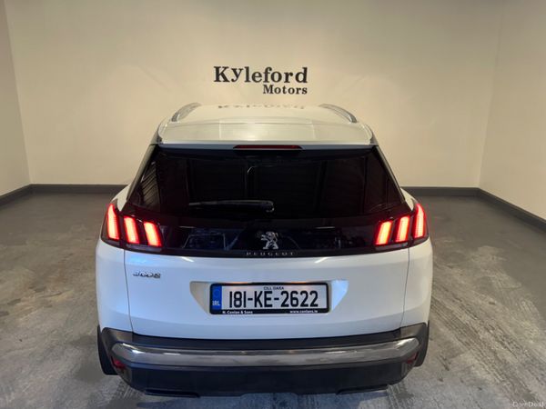 Peugeot 3008 2018 377427815
