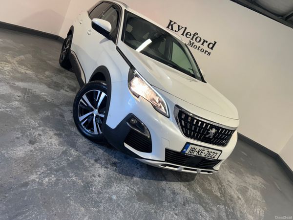 Peugeot 3008 2018 377427823