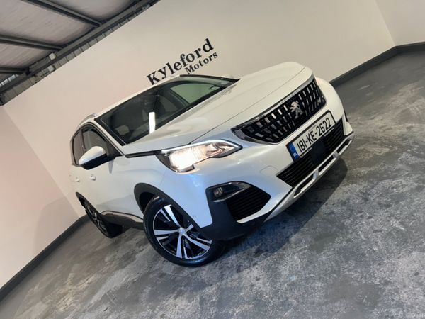 Peugeot 3008 2018 377427829