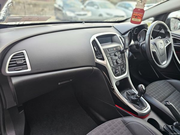 VAUXHALL ASTRA GTC // NEW 03/27 NCT 377429993