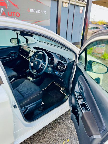 Toyota Vitz ( 2018 ) 1.5L PETROL HYBRID 377430845