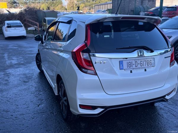 2018 Honda Fit hybrid Auto/ Sports Sensing model 377438158