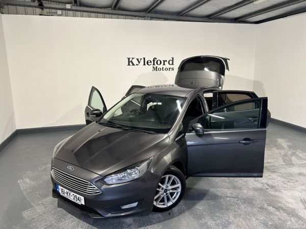 Ford Focus 2016 Zetec 377573477