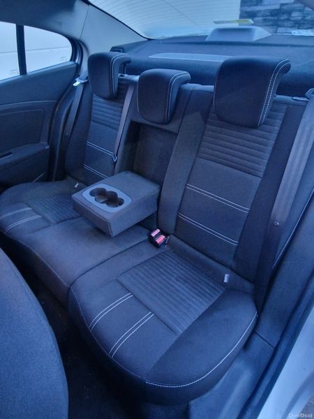 Renault Fluence, Auto , low kms ,2 Year Warranty , 377575588