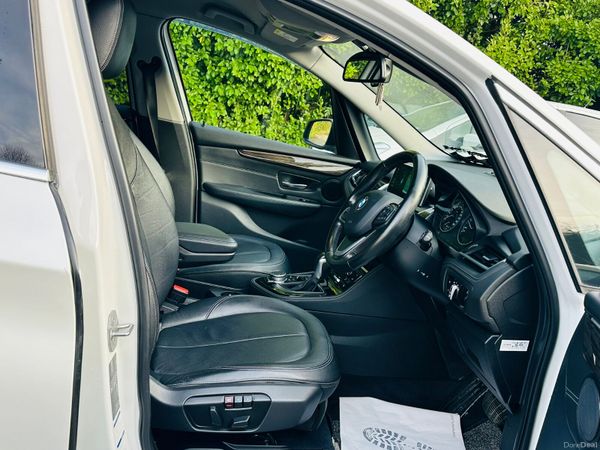 BMW 2-SERIES 2015  67K MILES 7 SEATER WITH CARPLAY 377575994