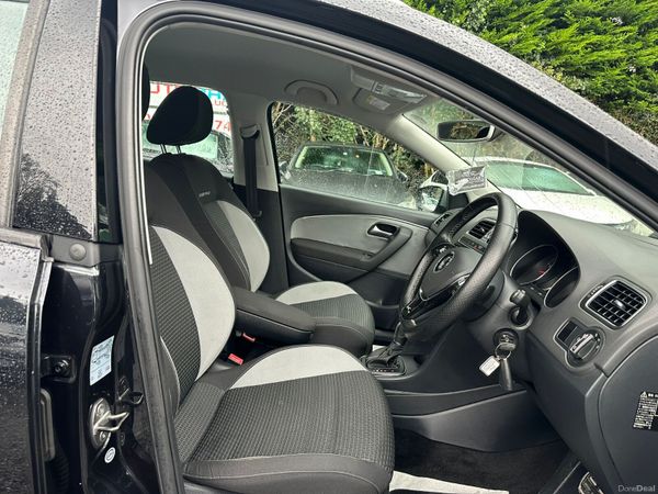 VW CROSS- POLO 2015 1.2 AUTOMATIC ONLY 14K MILES 377576598