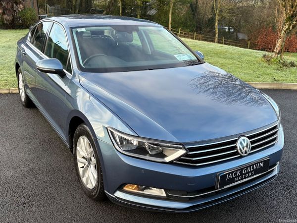 2015 Volkswagen Passat 1.6TDI Low Km 377578424